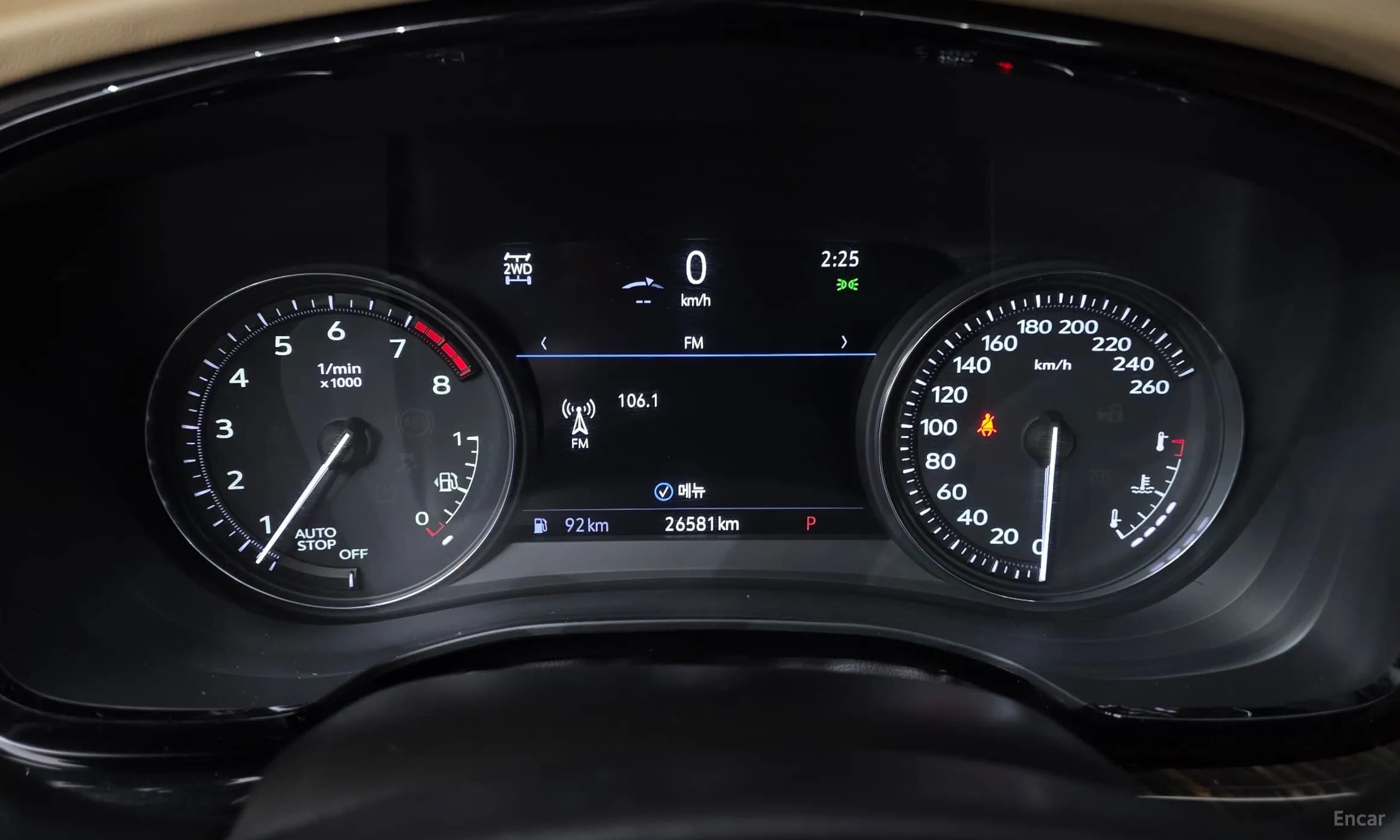 XT6