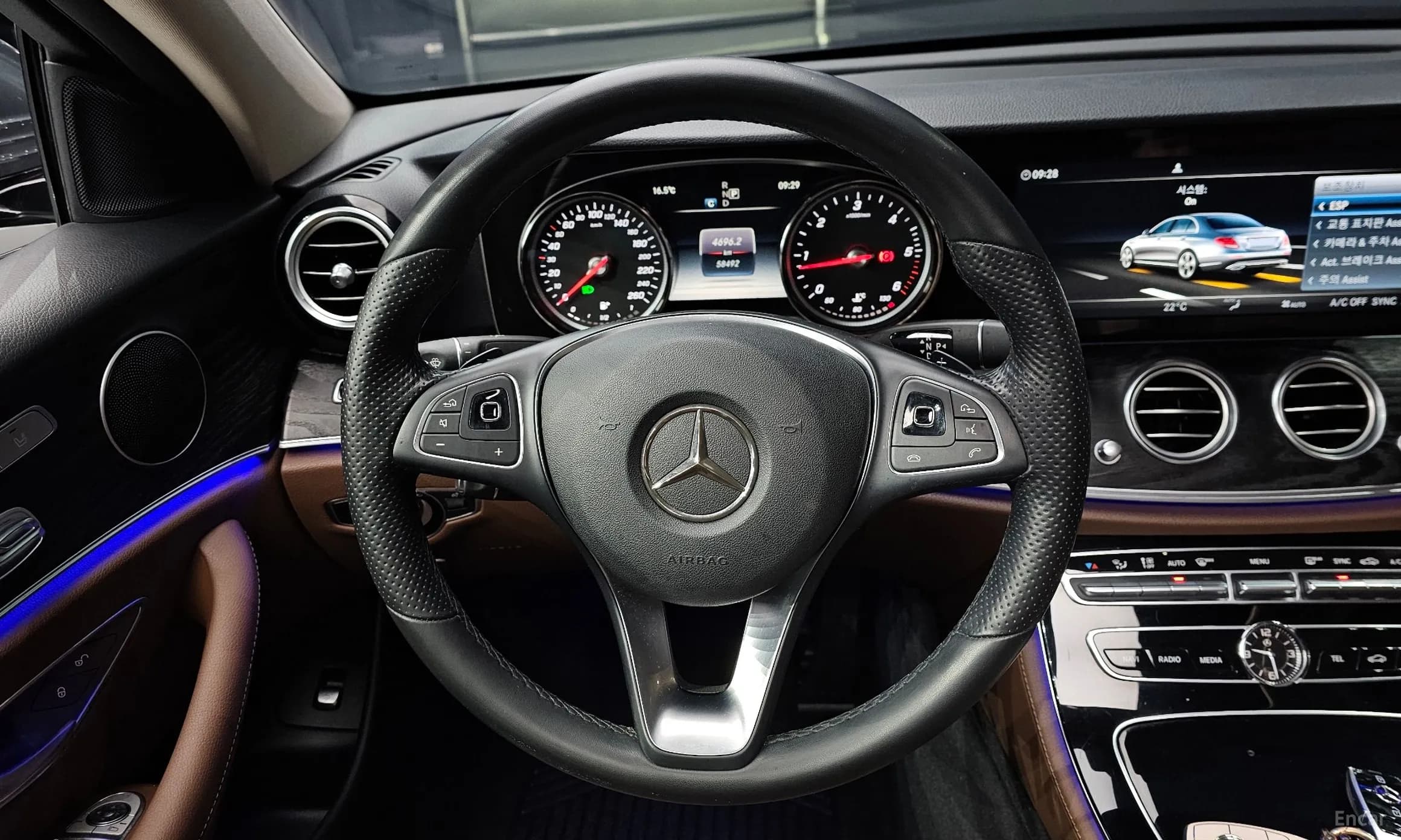 E-Class W213