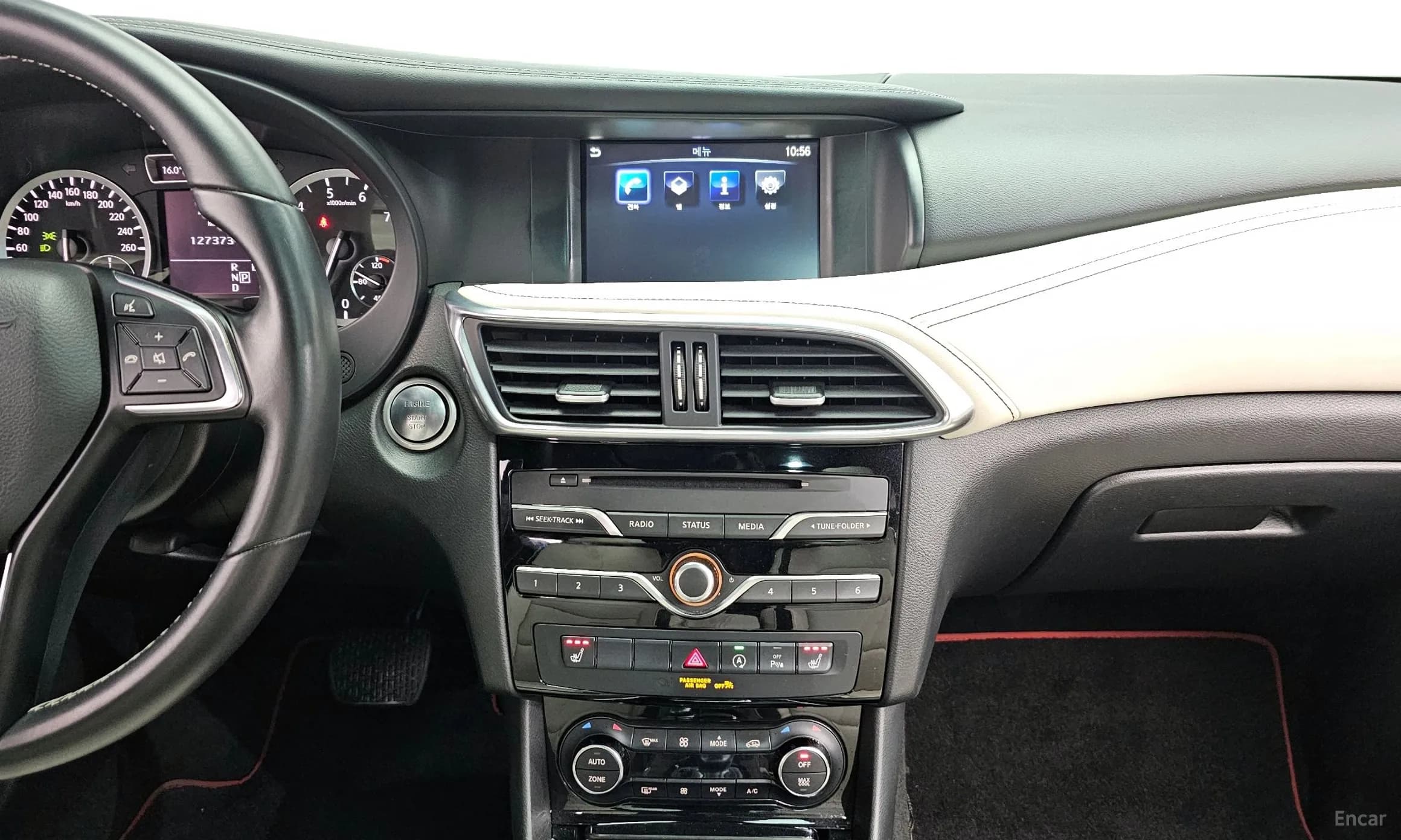 Q30