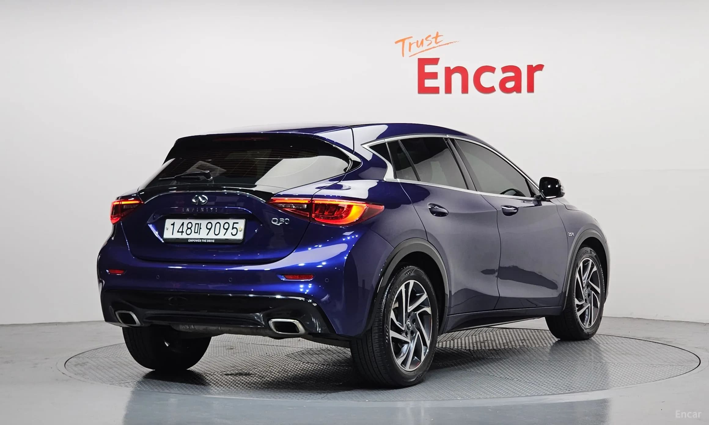 Q30