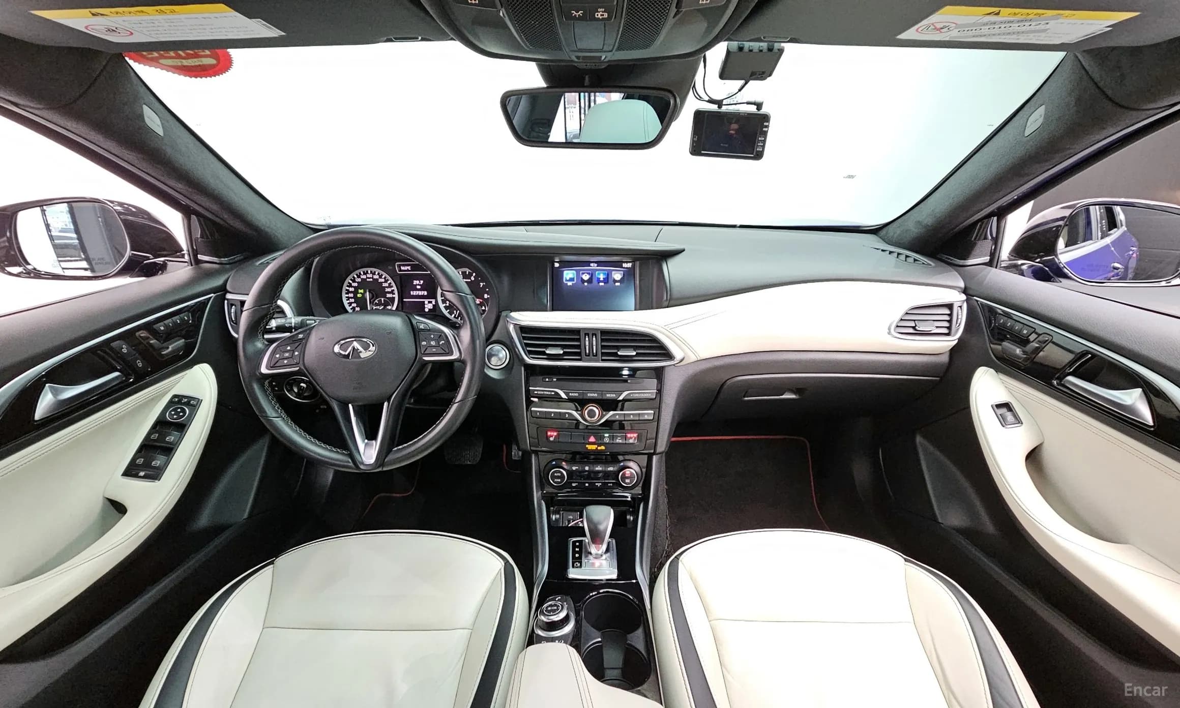 Q30