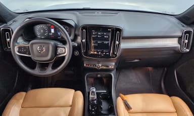 XC40