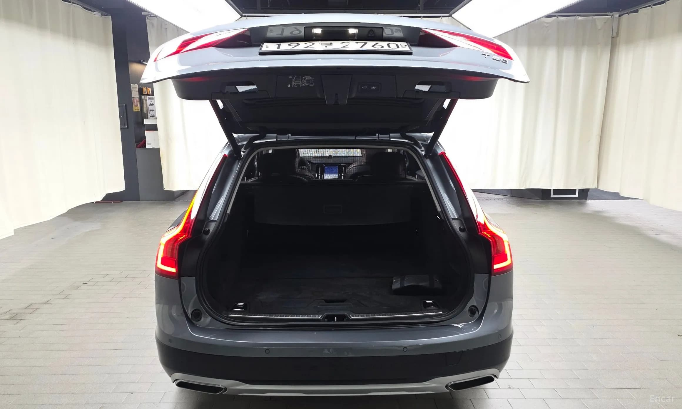 V90 Cross Country