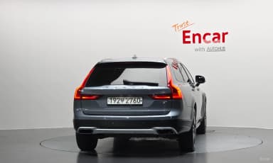 V90 Cross Country