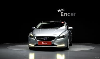 V40
