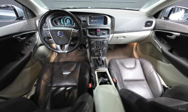 V40