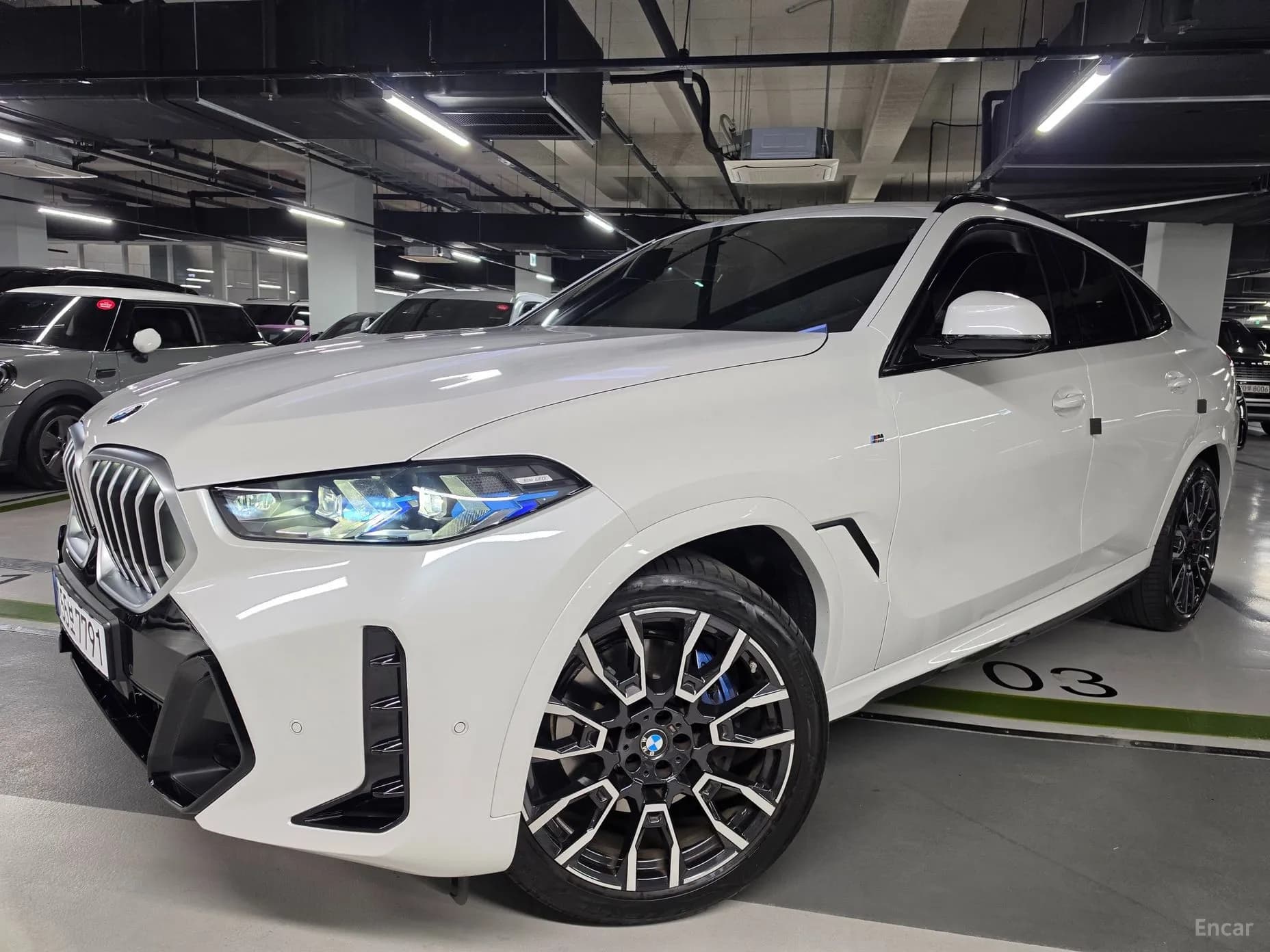 X6 (G06)