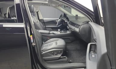 Q7 (4M)