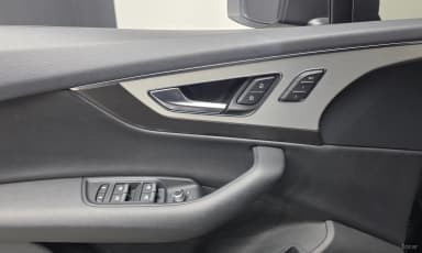 Q7 (4M)
