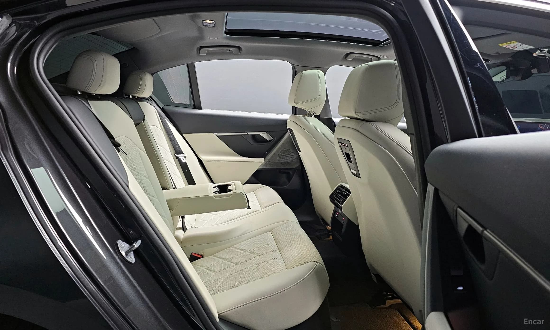 5 Series (G60)