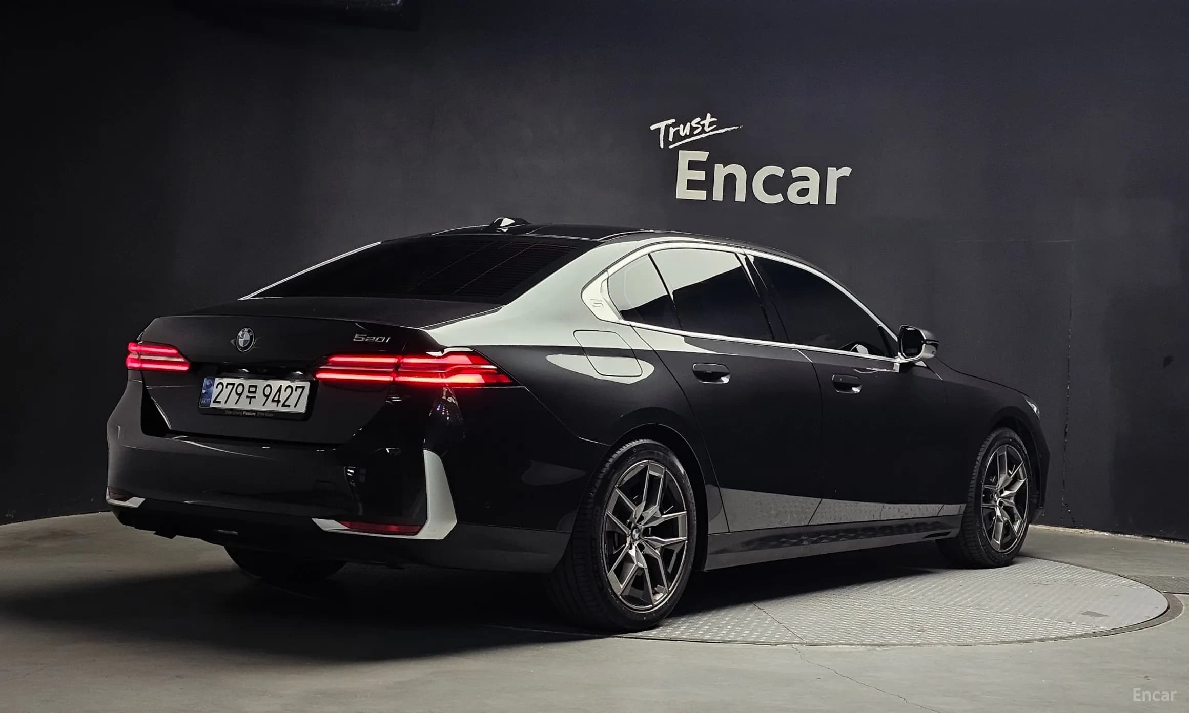 5 Series (G60)