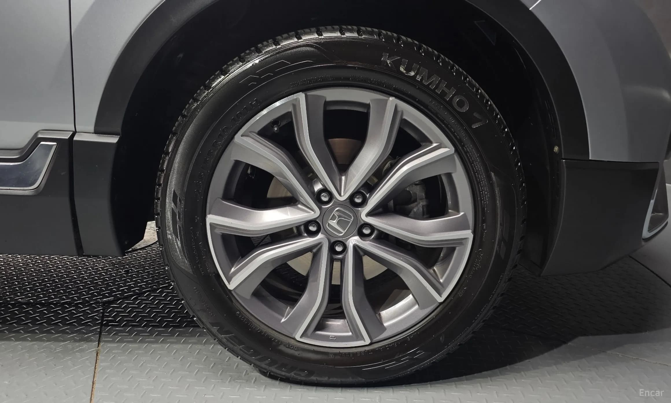 CR-V 5th generation