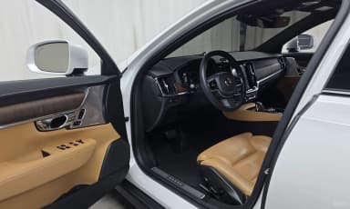 V90 Cross Country