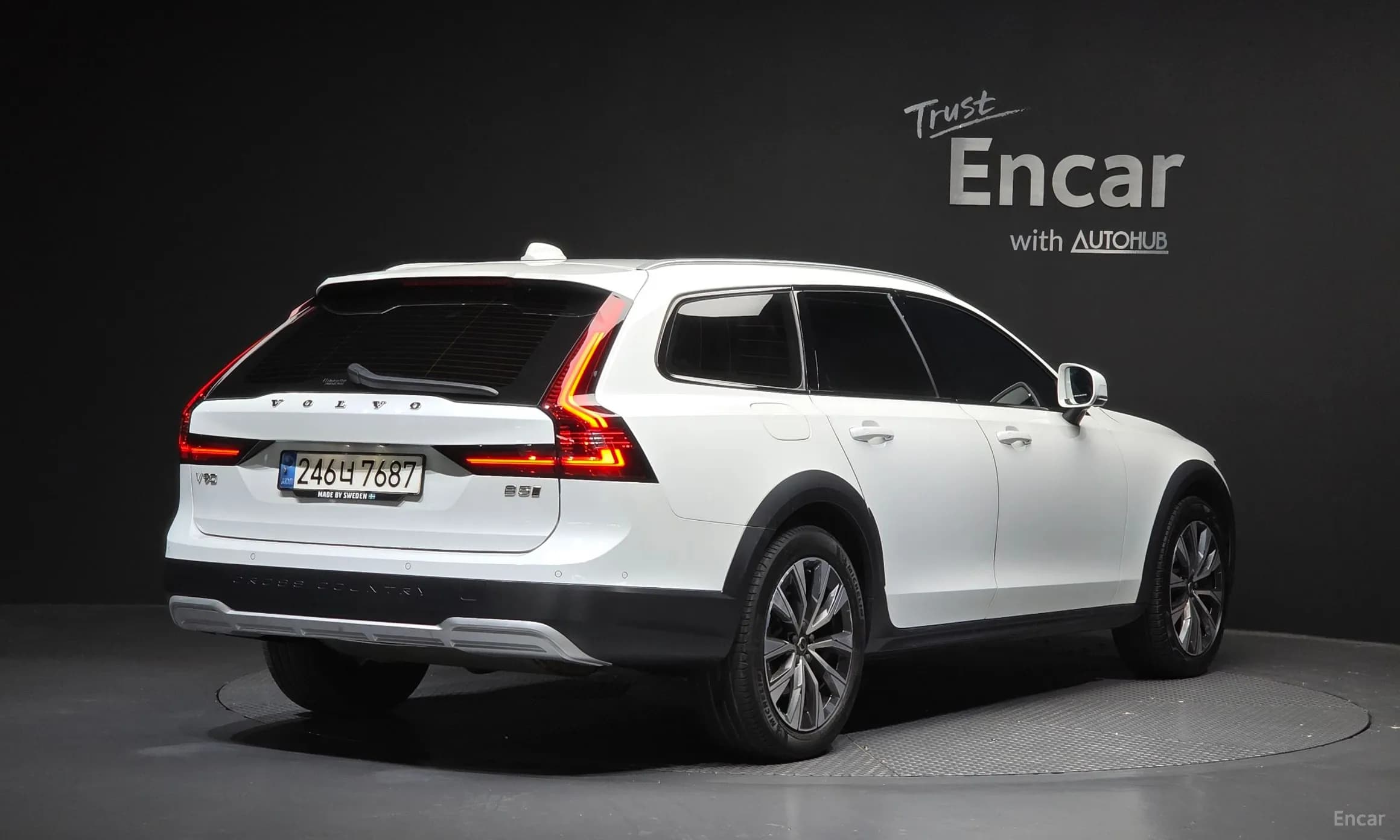V90 Cross Country