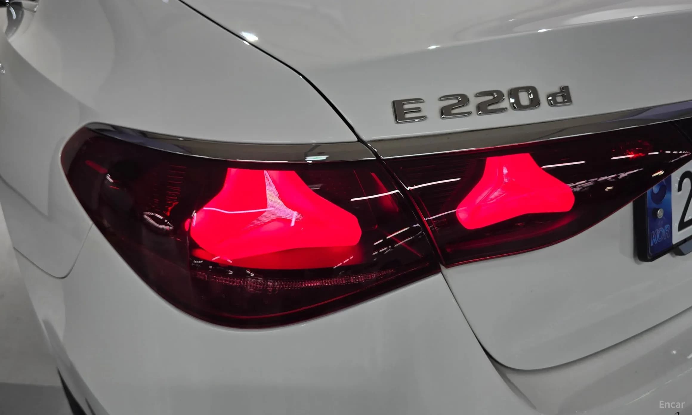 E-Class W214