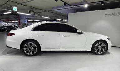 E-Class W214