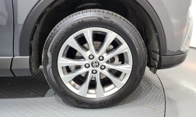 RAV4