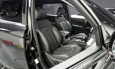 G4 Rexton