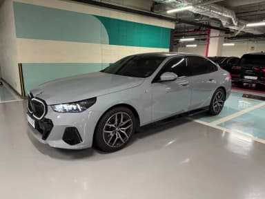 5 Series (G60)