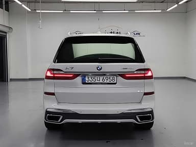 X7 (G07)