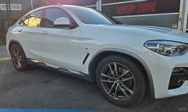 X4 (G02)