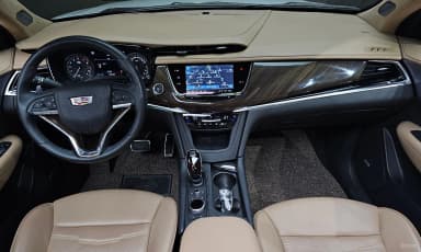 XT6