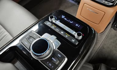 G90