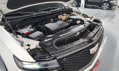 Escalade 5th Generation