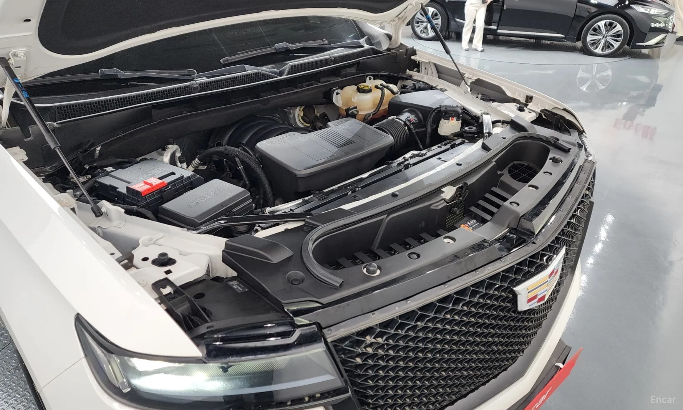 Escalade 5th Generation