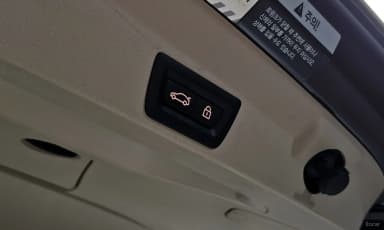 Series 4 (F32)