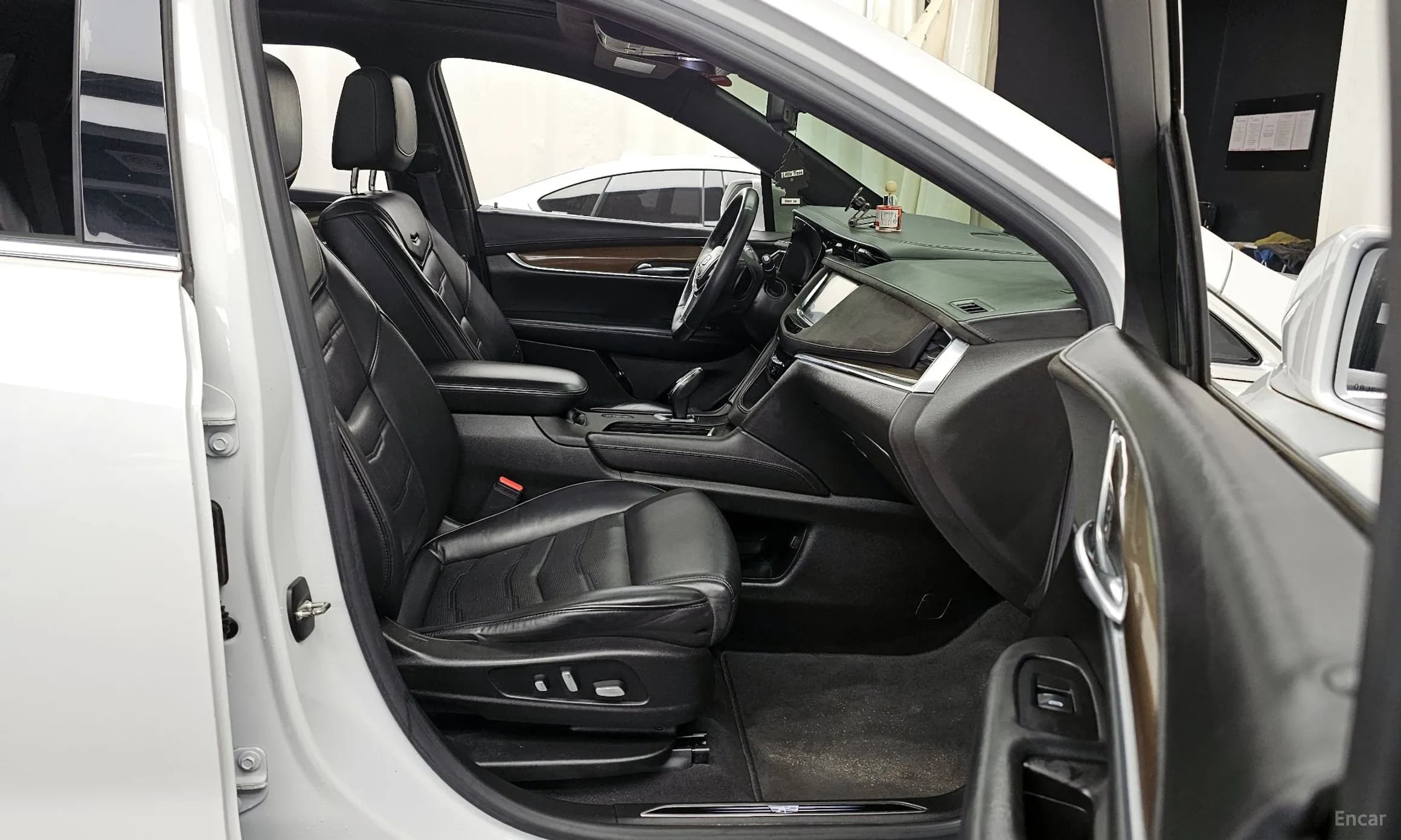 XT5