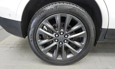XT5