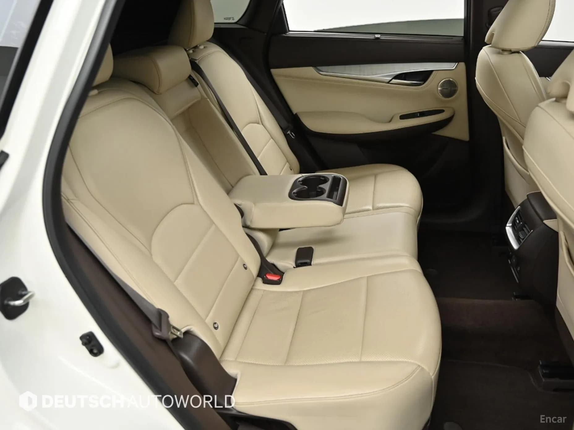 QX50 (P71A)