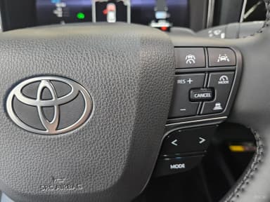 Camry (XV80)