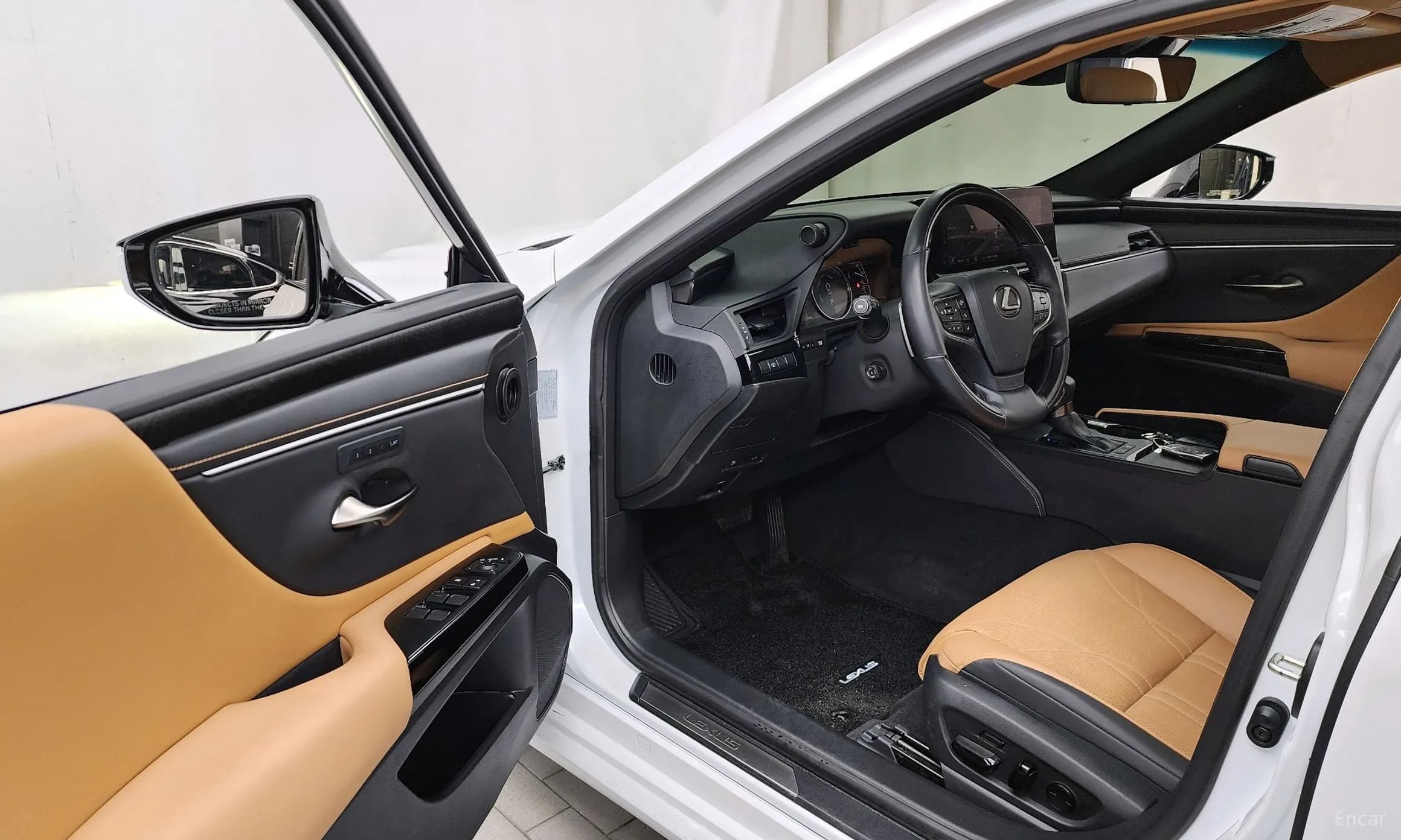 ES300h 7th Generation
