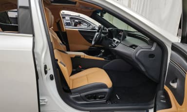 ES300h 7th Generation