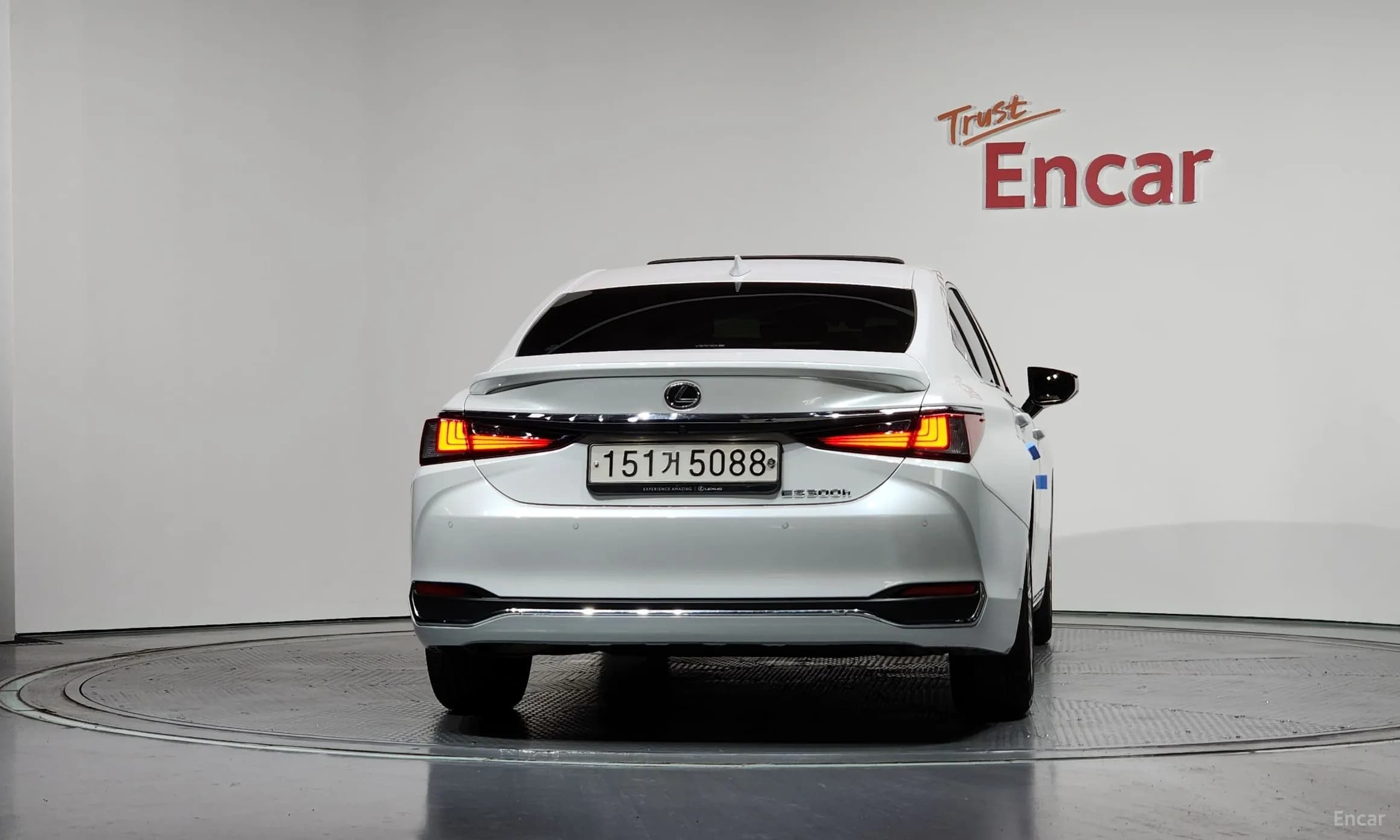 ES300h 7th Generation