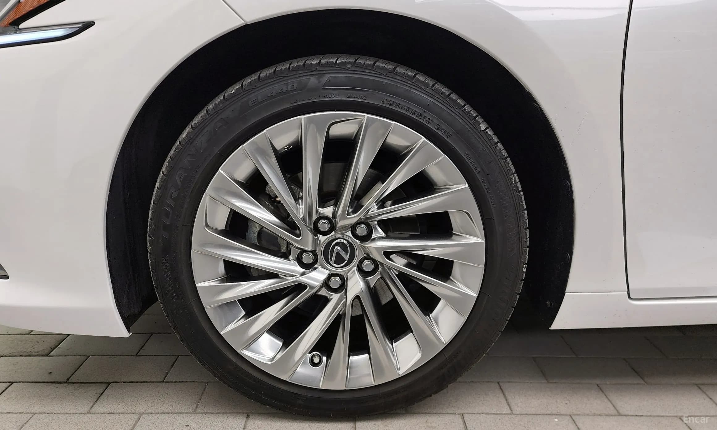 ES300h 7th Generation