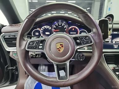 Panamera (971)