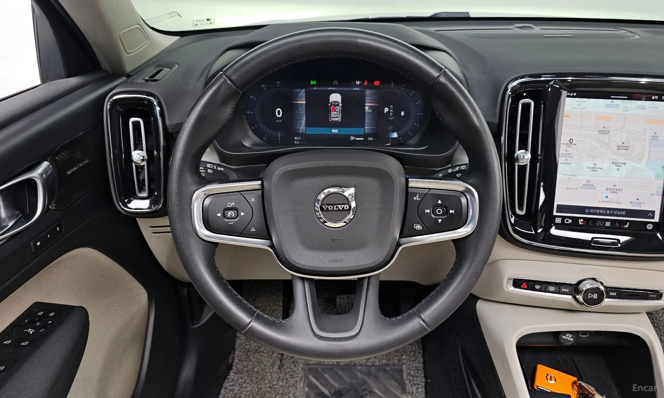 XC40