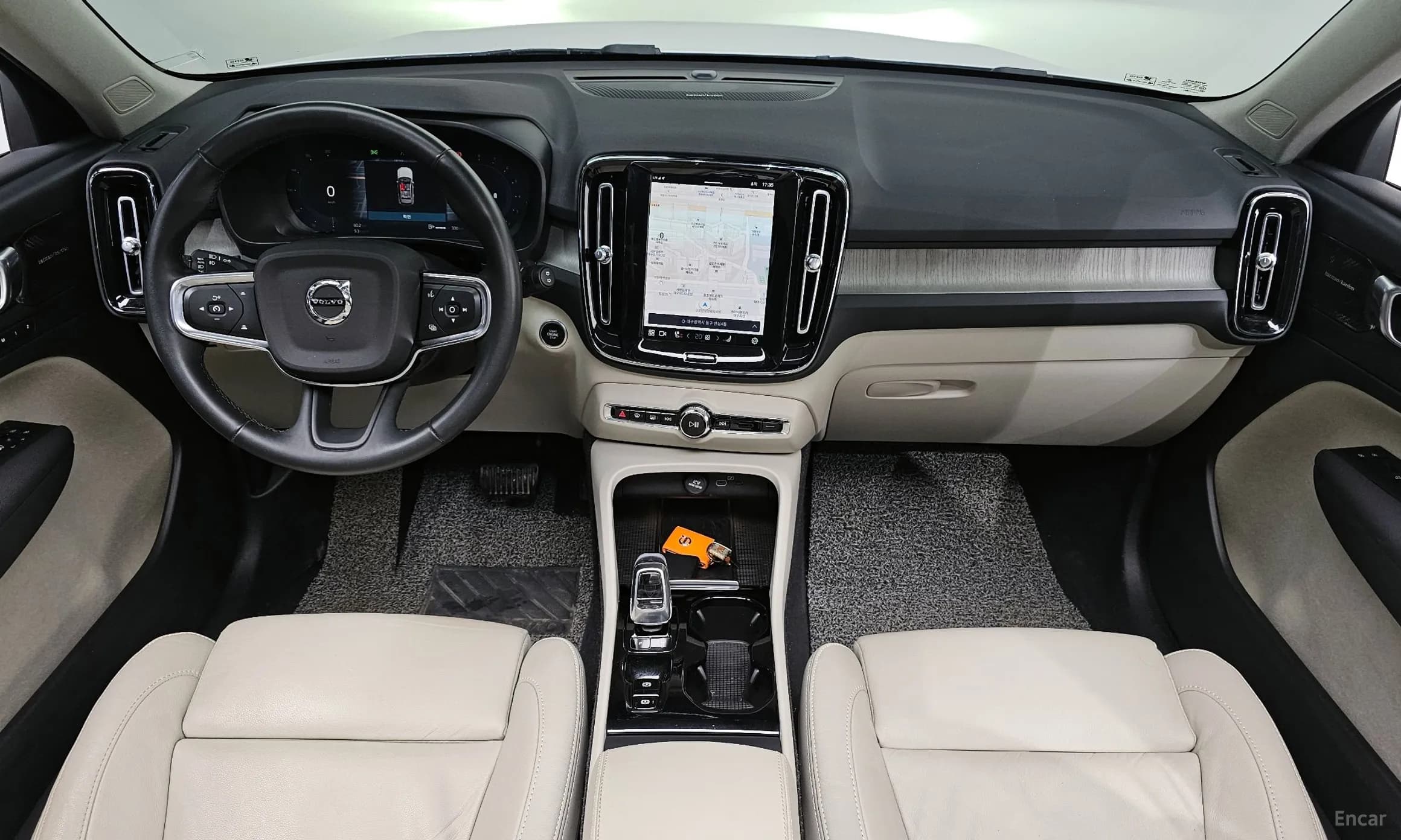 XC40