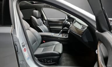 7 Series (F01)