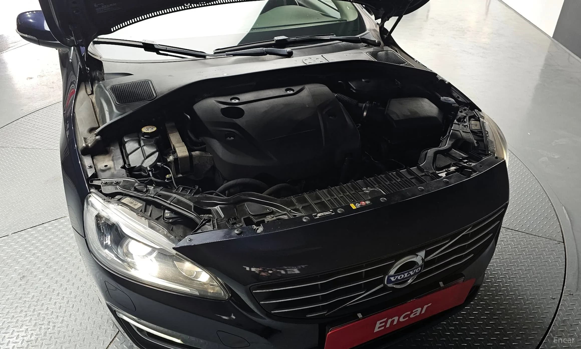 V60