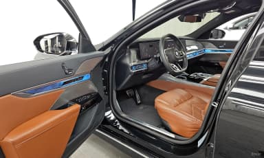 7 Series (G70)