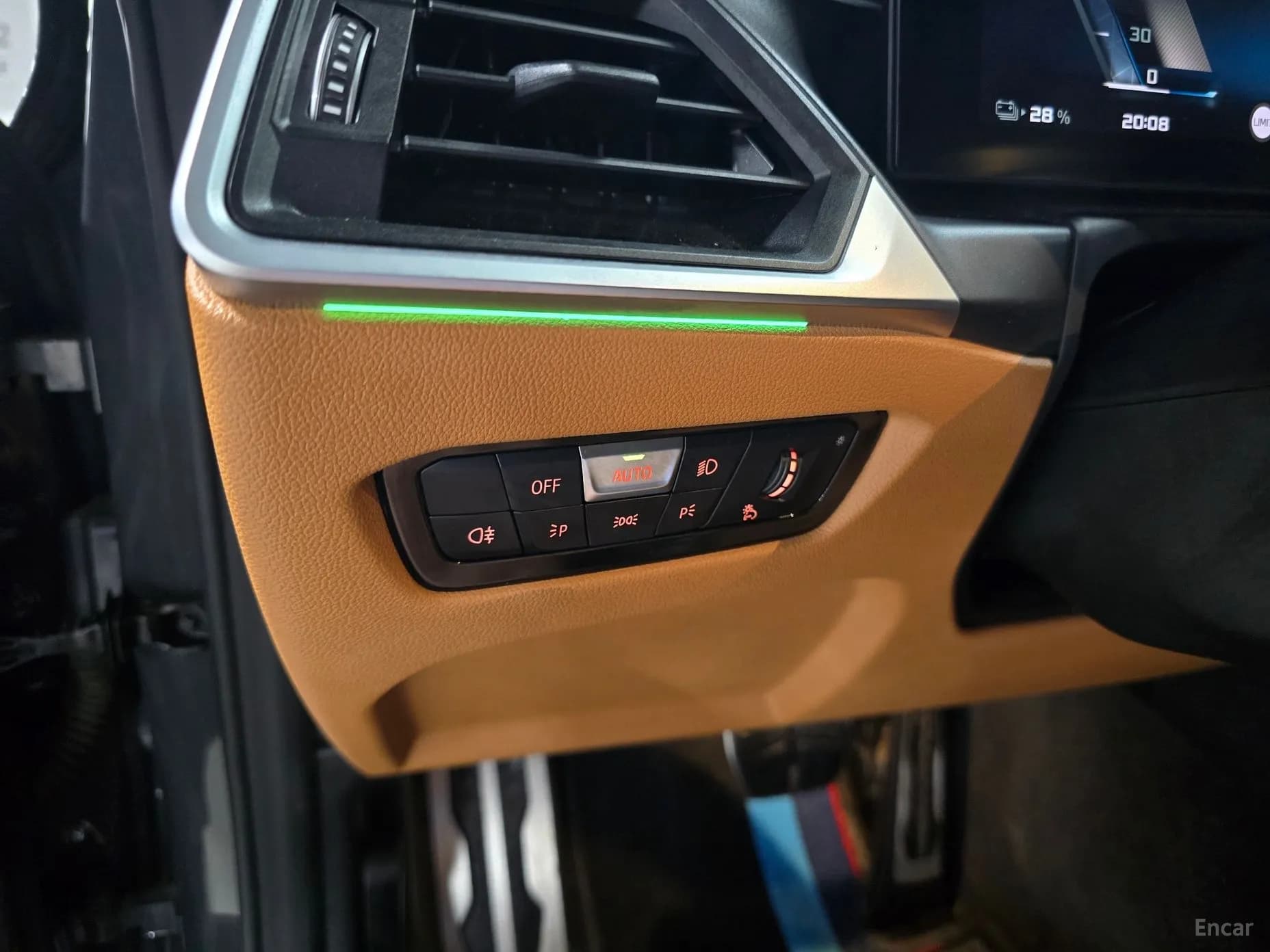 i4