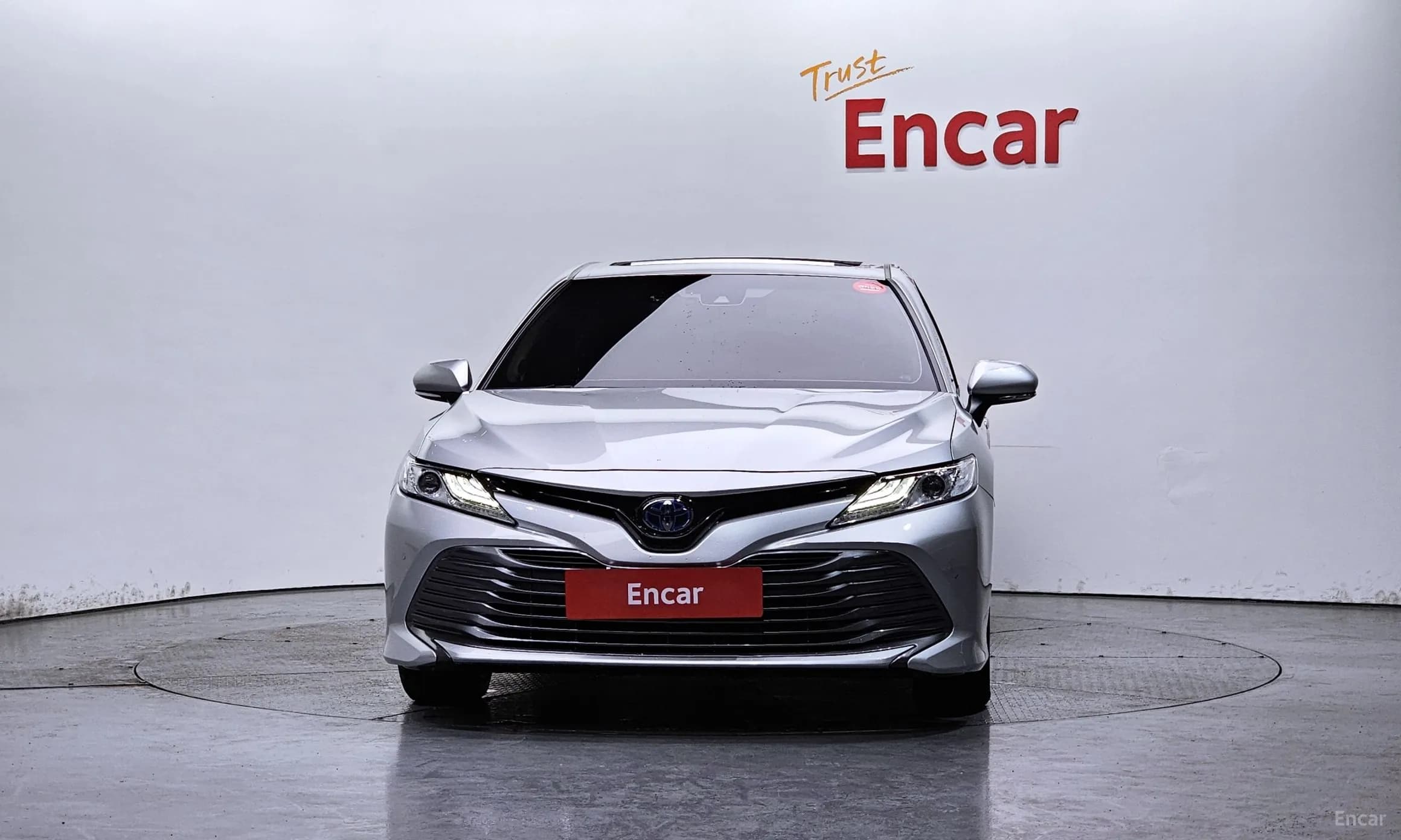 Camry (XV70)