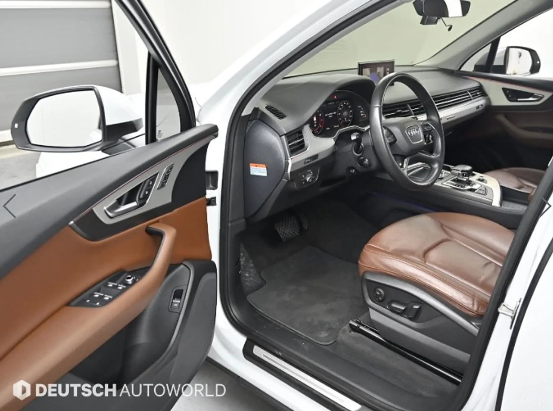 Q7 (4M)