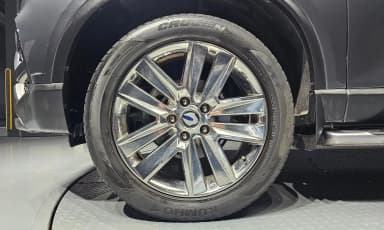 Rexton Sports Khan