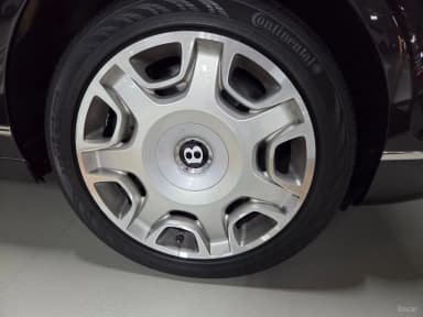Flying Spur Gen 1