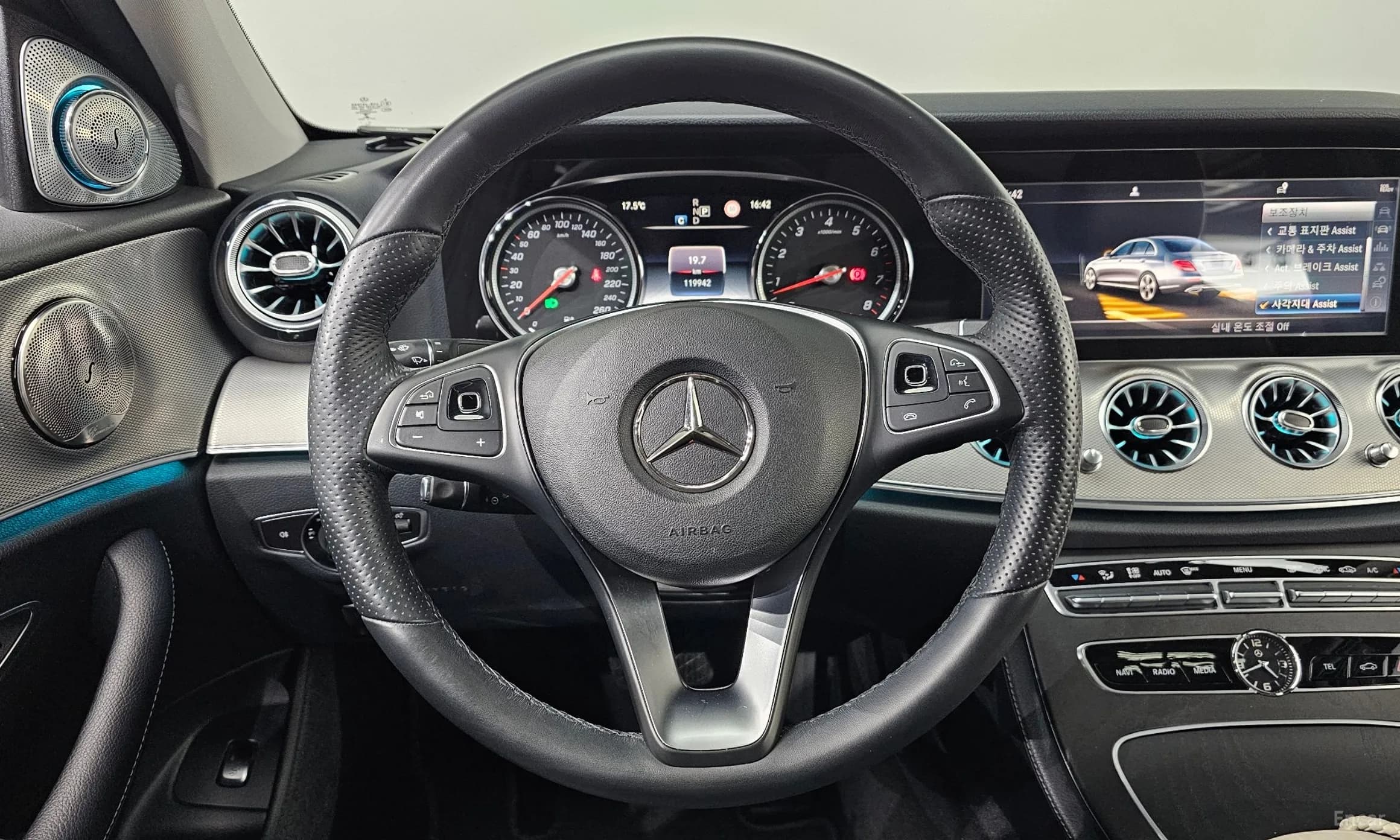 E-Class W213